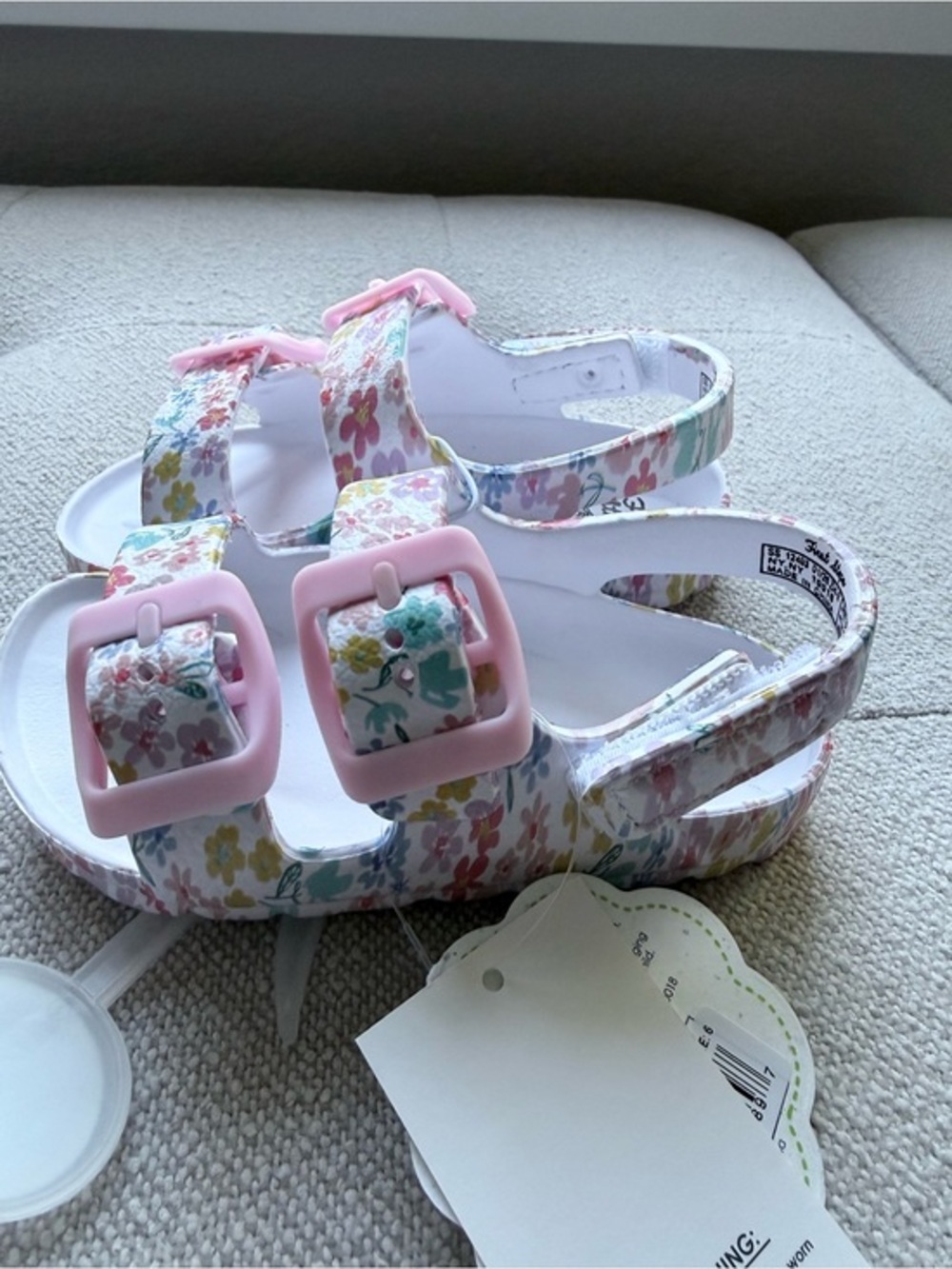 NWT First Steps toddler girl size 6 lightweight floral sandals
